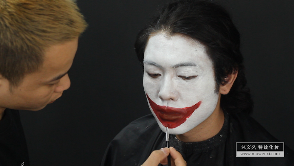 小丑化妝